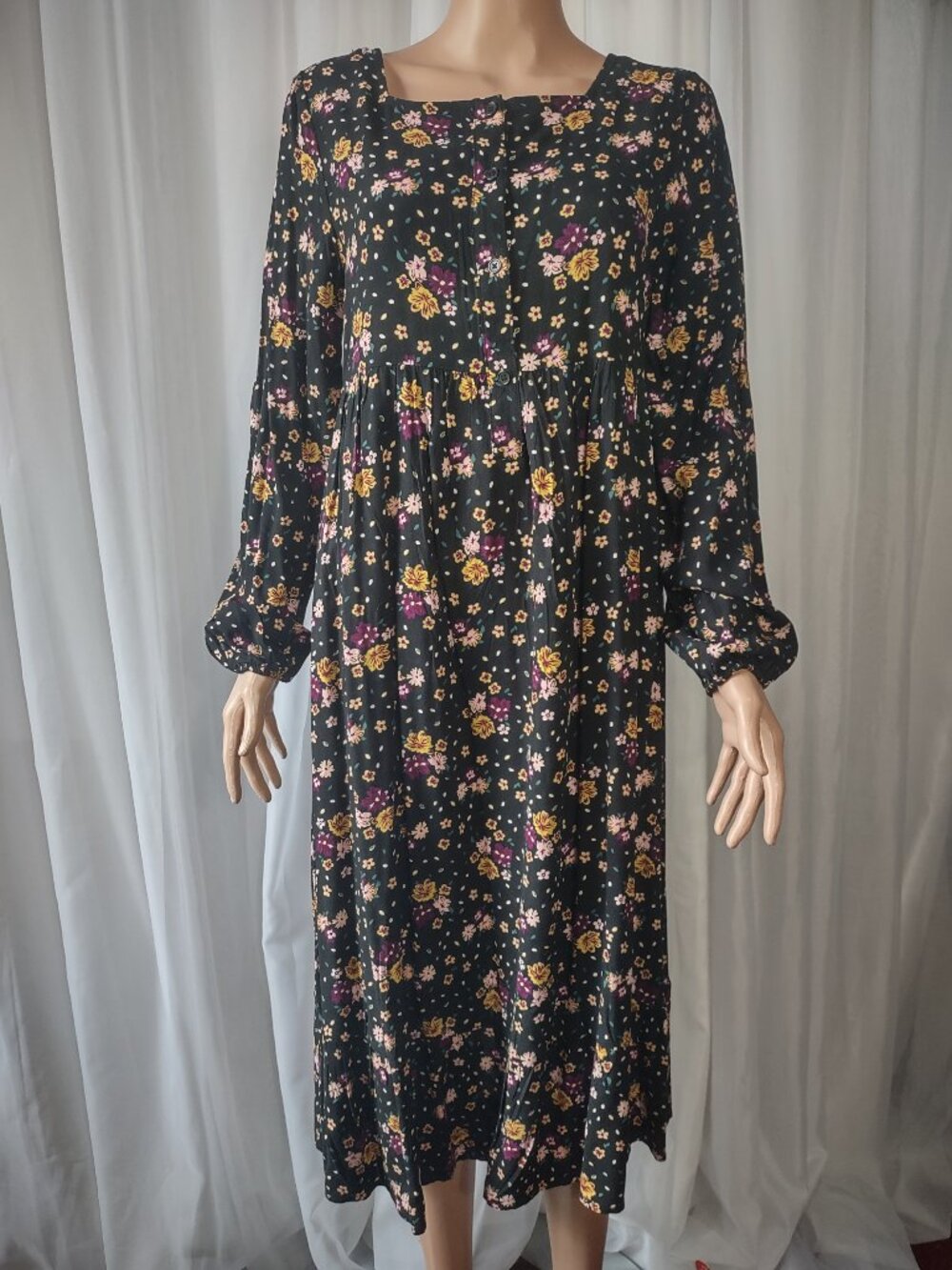 There Abouts black floral midi dress with long sleeves size XL